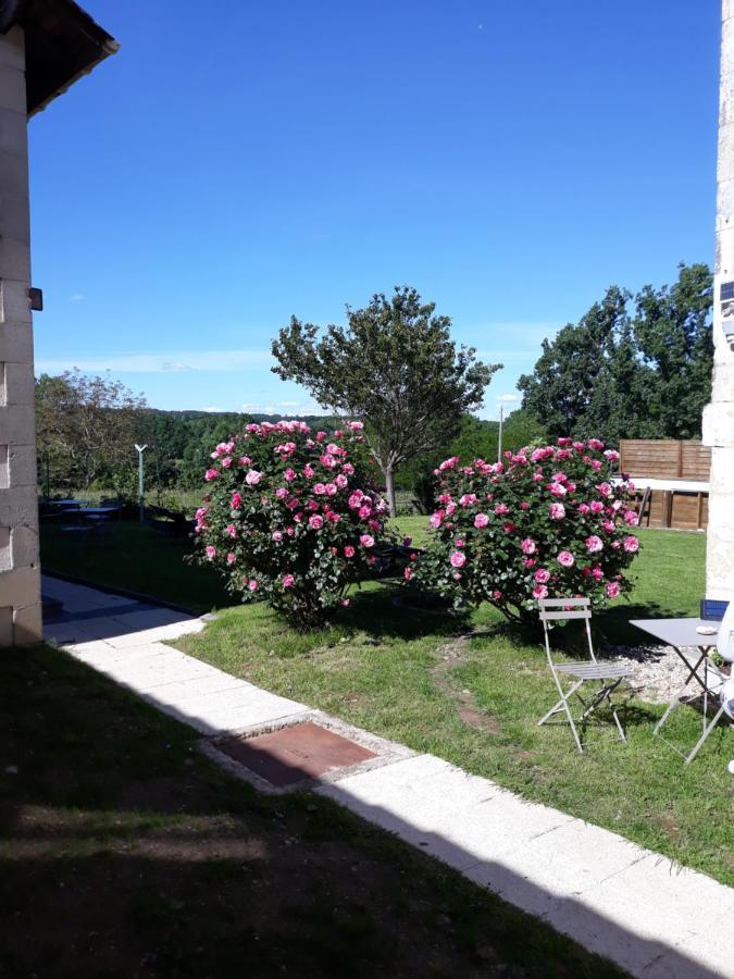 Hotes De L'Isle Saint-Medard-de-Mussidan Экстерьер фото