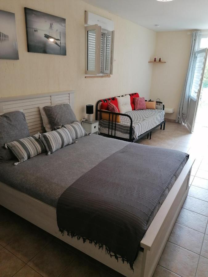 Hotes De L'Isle Saint-Medard-de-Mussidan Экстерьер фото