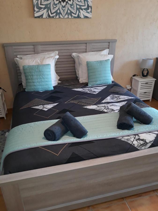 Hotes De L'Isle Saint-Medard-de-Mussidan Экстерьер фото